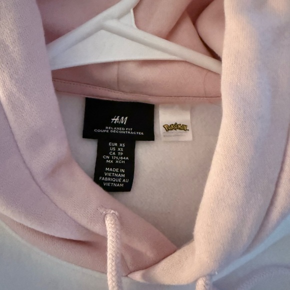 Pokemon x H&M collab Bulbasaur Hoodie Long Sleeve - Picture 4 of 6